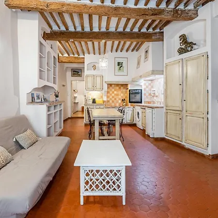 L'atypique Par Dodo-a-cassis Κασί