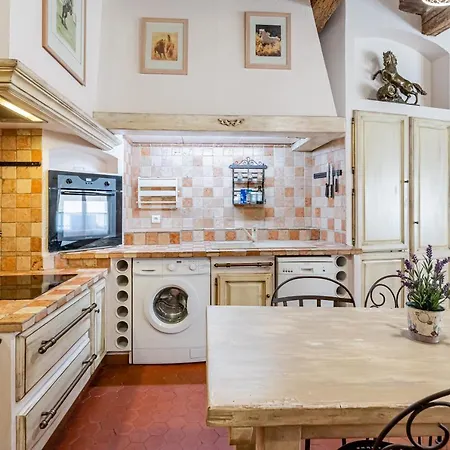 Appartement L'atypique Par Dodo-a-cassis